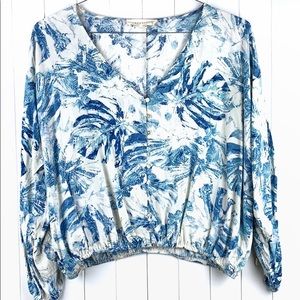 Love Stitch Tropical Blue Print Top Size: L